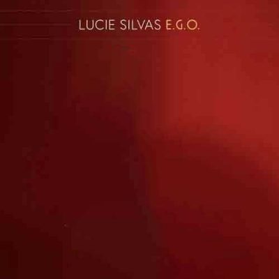 Lucie Silvas Kite