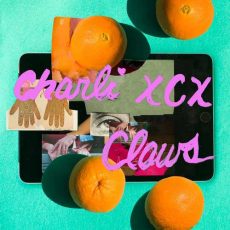 Charli XCX claws