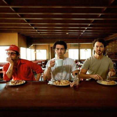 Waffle House Jonas Brothers